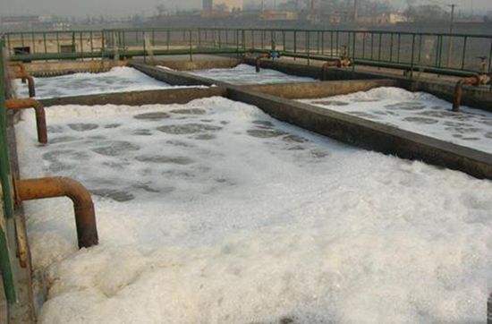 污水泡沫.jpg 污水泡沫.jpg