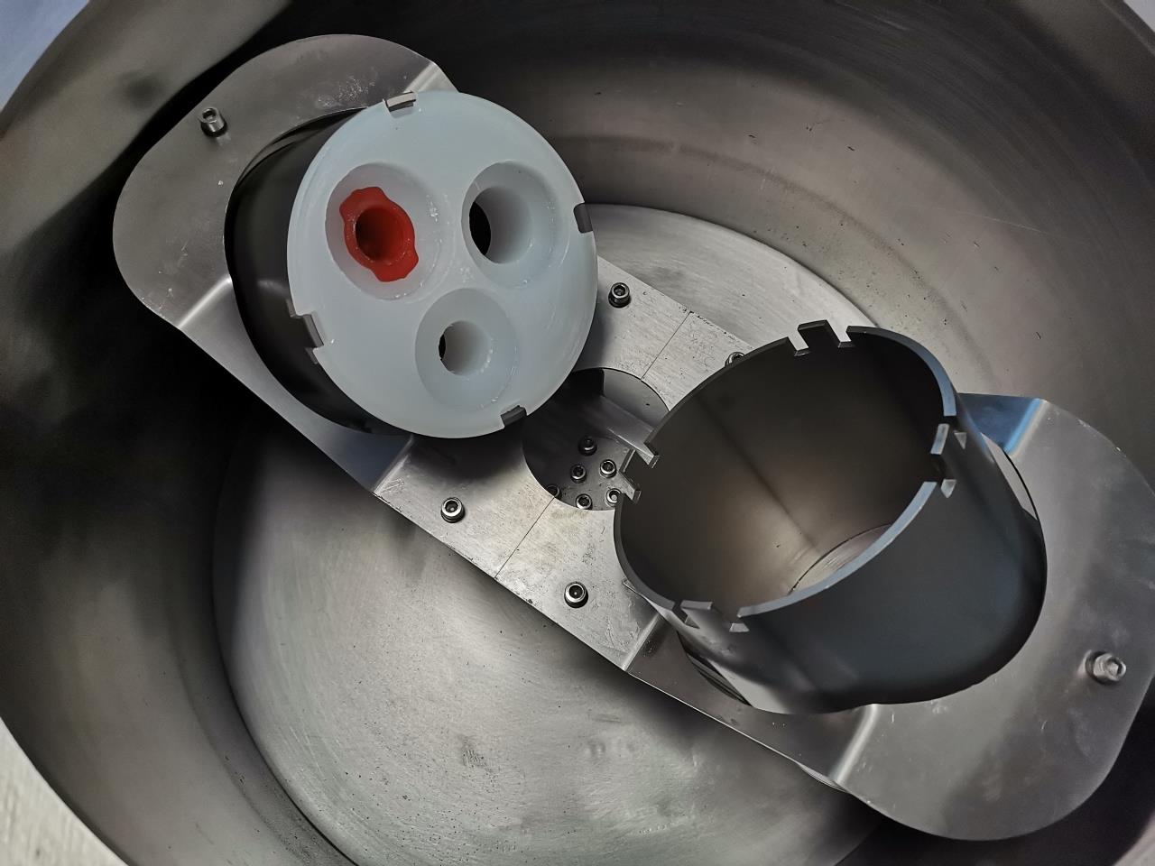 真空攪拌脫泡機(jī).jpg 真空攪拌脫泡機(jī).jpg